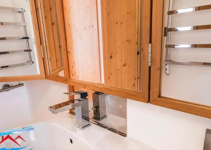 Au Nom De La Rose شقة البندقية